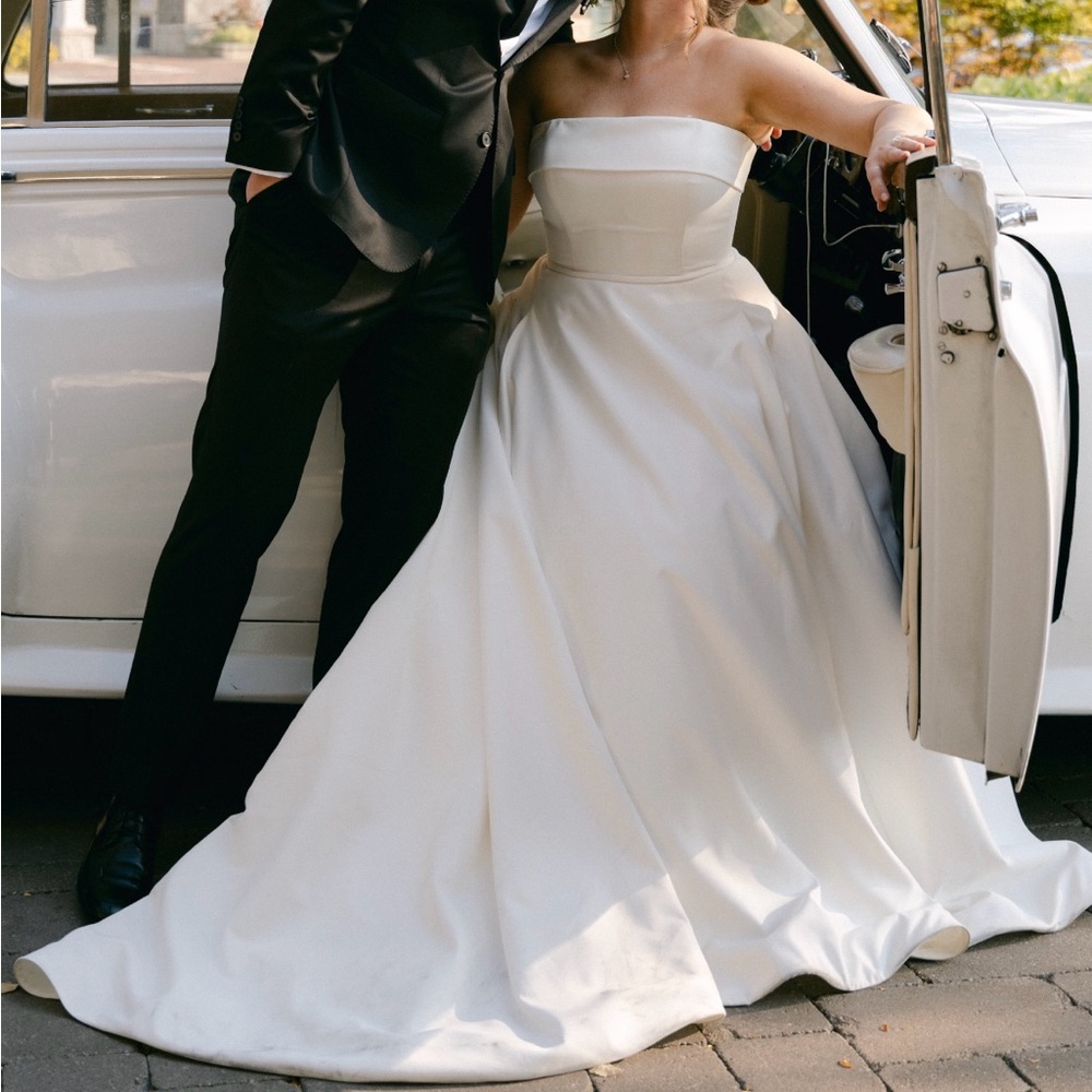 Stella York Ivory Wedding Dress